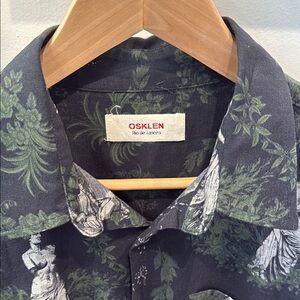 Green and Black Casual Button Down Shirt with Tropical Print